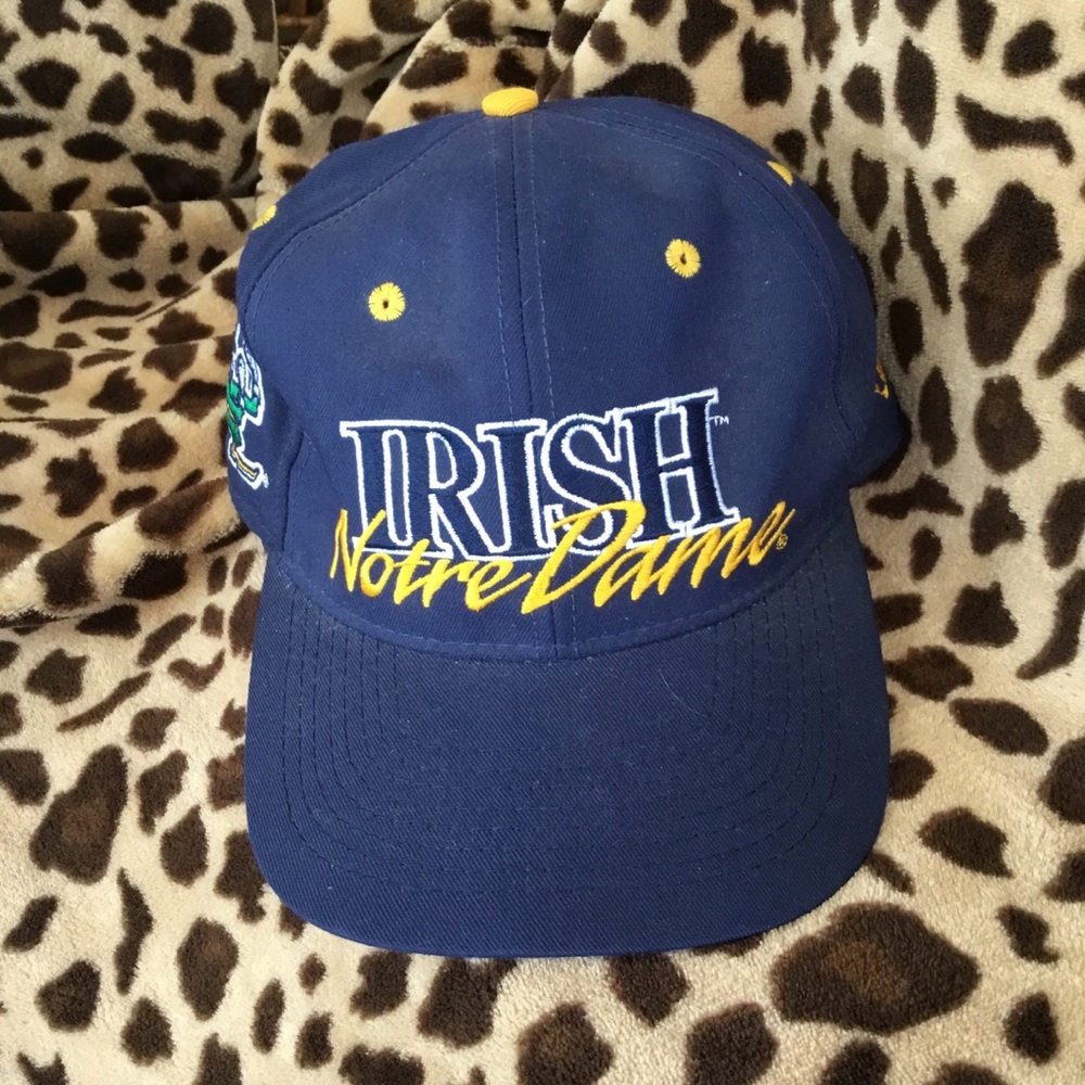 NWT ~NOTRE DAME IRISH CAP~
